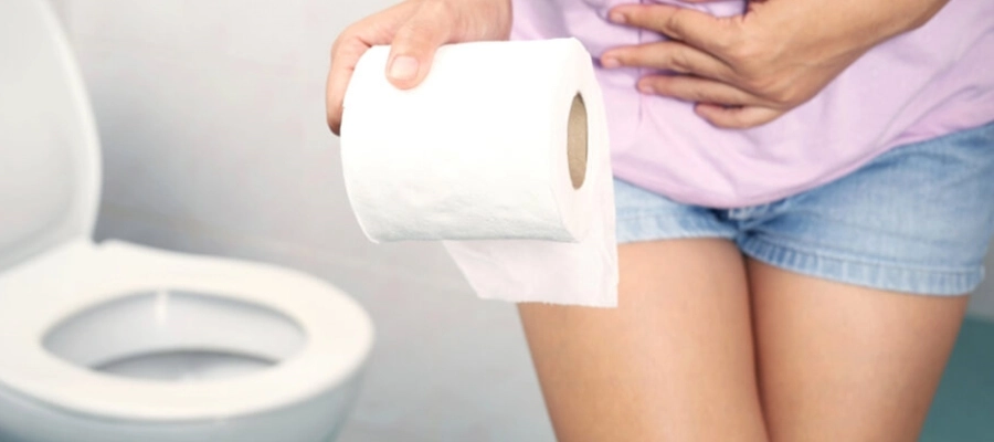 O que pode ser diarreia amarela? Como tratar o mal-estar?